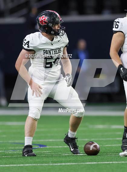 Thumbnail 2 in Emerson vs. Colleyville Heritage (UIL 5A Football Quarterfinals) photogallery.