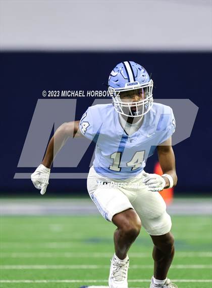Thumbnail 2 in Emerson vs. Colleyville Heritage (UIL 5A Football Quarterfinals) photogallery.