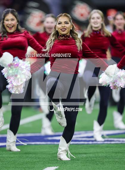 Thumbnail 1 in Emerson vs. Colleyville Heritage (UIL 5A Football Quarterfinals) photogallery.
