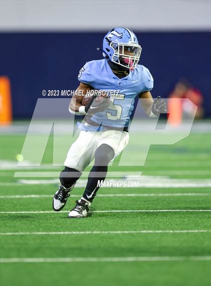 Thumbnail 2 in Emerson vs. Colleyville Heritage (UIL 5A Football Quarterfinals) photogallery.