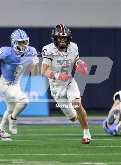Thumbnail 2 in Emerson vs. Colleyville Heritage (UIL 5A Football Quarterfinals) photogallery.