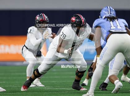 Thumbnail 3 in Emerson vs. Colleyville Heritage (UIL 5A Football Quarterfinals) photogallery.