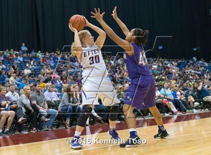 Thumbnail 3 in Weimar vs. Panhandle (UIL 2A Final) photogallery.