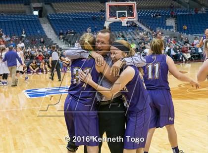 Thumbnail 2 in Weimar vs. Panhandle (UIL 2A Final) photogallery.