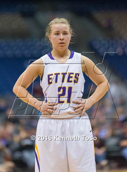 Thumbnail 1 in Weimar vs. Panhandle (UIL 2A Final) photogallery.