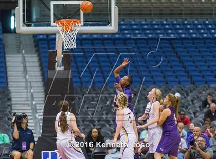 Thumbnail 2 in Weimar vs. Panhandle (UIL 2A Final) photogallery.