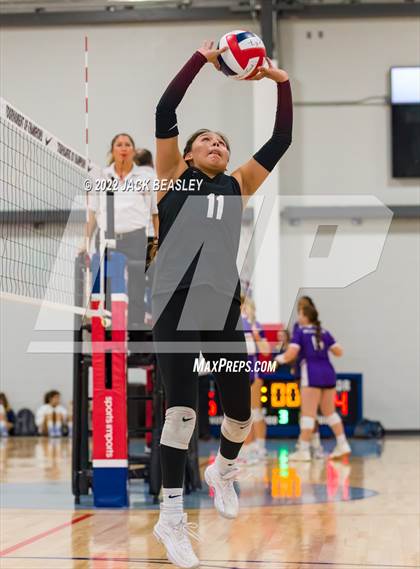 Thumbnail 3 in Hamilton vs Notre Dame Prep (Nike TOC Southwest) photogallery.
