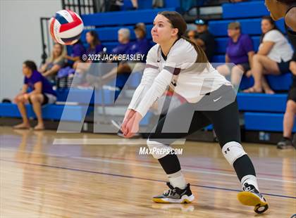 Thumbnail 2 in Hamilton vs Notre Dame Prep (Nike TOC Southwest) photogallery.