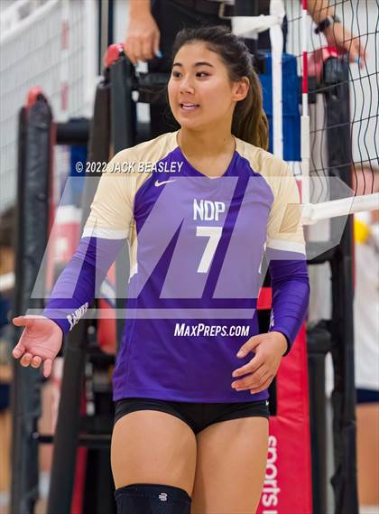 Thumbnail 3 in Hamilton vs Notre Dame Prep (Nike TOC Southwest) photogallery.