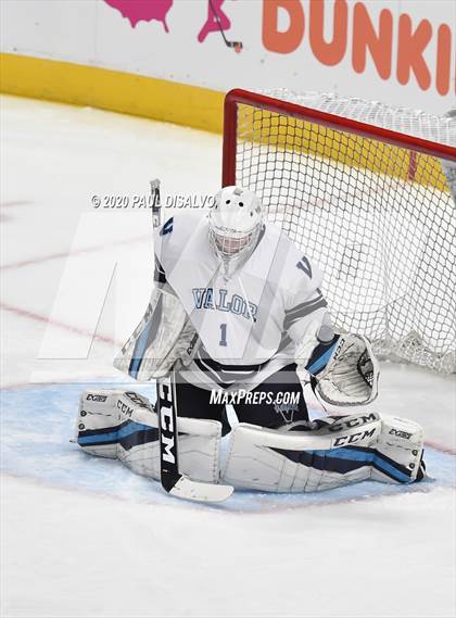 Thumbnail 1 in Valor Christian vs. Regis Jesuit (CHSAA Frozen Four) photogallery.