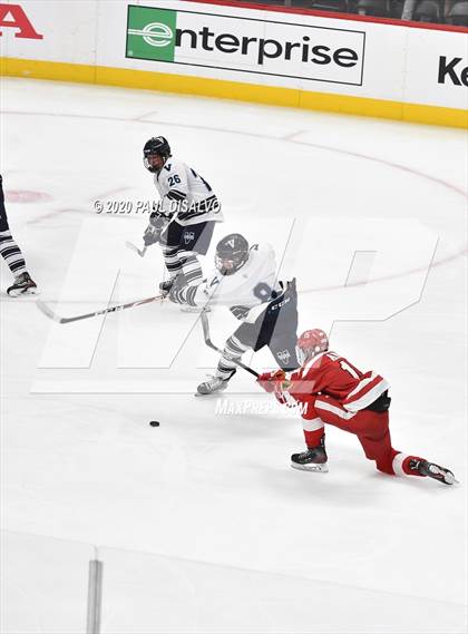Thumbnail 3 in Valor Christian vs. Regis Jesuit (CHSAA Frozen Four) photogallery.