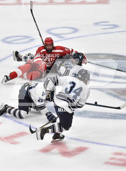 Thumbnail 1 in Valor Christian vs. Regis Jesuit (CHSAA Frozen Four) photogallery.