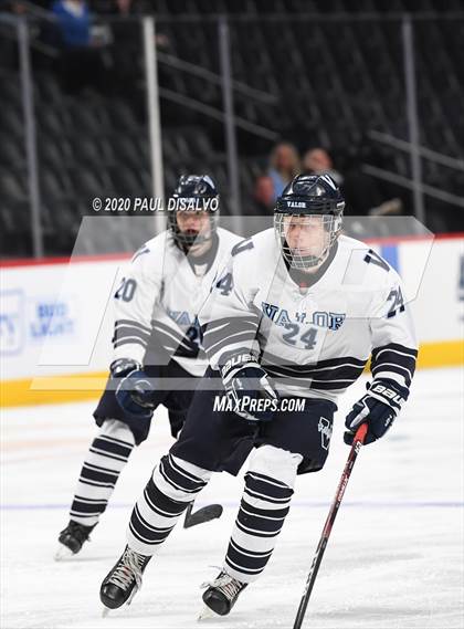 Thumbnail 2 in Valor Christian vs. Regis Jesuit (CHSAA Frozen Four) photogallery.