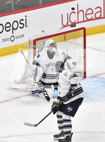 Thumbnail 3 in Valor Christian vs. Regis Jesuit (CHSAA Frozen Four) photogallery.