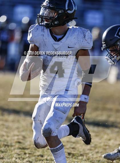 Thumbnail 3 in Pueblo South vs Roosevelt (CHSAA 3A Playoff Semifinal) photogallery.