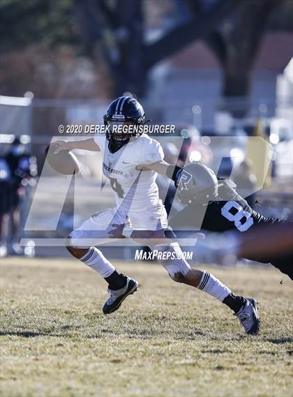 Thumbnail 3 in Pueblo South vs Roosevelt (CHSAA 3A Playoff Semifinal) photogallery.
