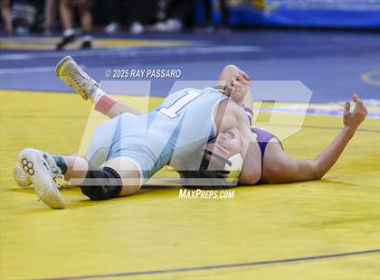 Thumbnail 1 in NYSPHSAA Finals (Round 2) photogallery.