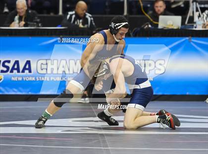 Thumbnail 1 in NYSPHSAA Finals (Round 2) photogallery.