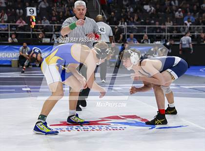 Thumbnail 1 in NYSPHSAA Finals (Round 2) photogallery.