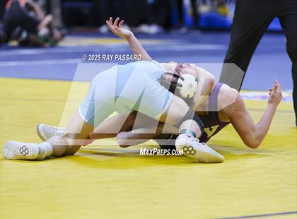Thumbnail 3 in NYSPHSAA Finals (Round 2) photogallery.