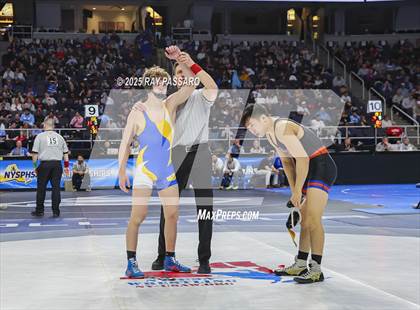 Thumbnail 3 in NYSPHSAA Finals (Round 2) photogallery.