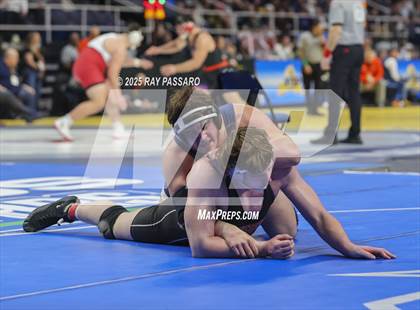 Thumbnail 1 in NYSPHSAA Finals (Round 2) photogallery.