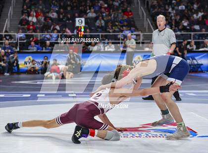 Thumbnail 1 in NYSPHSAA Finals (Round 2) photogallery.