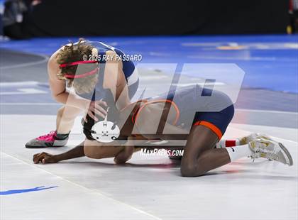 Thumbnail 3 in NYSPHSAA Finals (Round 2) photogallery.