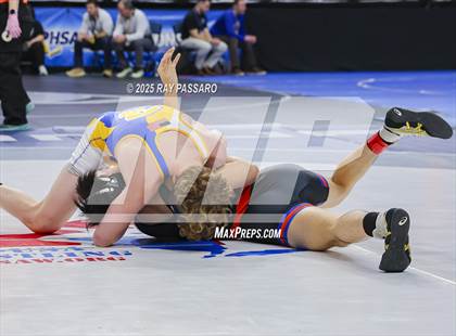 Thumbnail 1 in NYSPHSAA Finals (Round 2) photogallery.