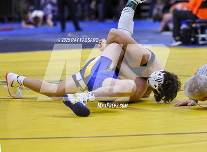Thumbnail 1 in NYSPHSAA Finals (Round 2) photogallery.