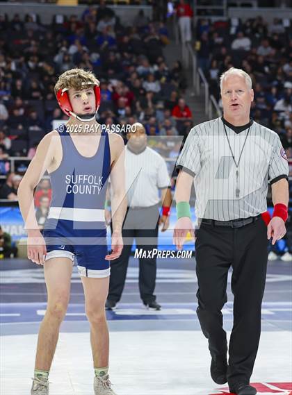 Thumbnail 1 in NYSPHSAA Finals (Round 2) photogallery.