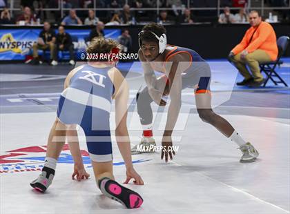 Thumbnail 1 in NYSPHSAA Finals (Round 2) photogallery.