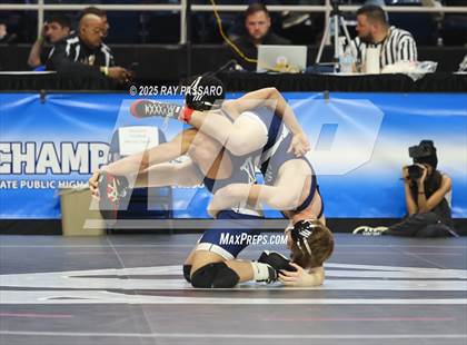 Thumbnail 1 in NYSPHSAA Finals (Round 2) photogallery.