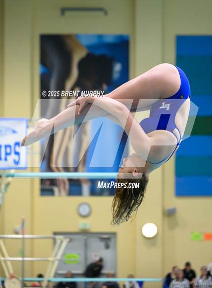 Thumbnail 2 in CHSAA 5A Dive Finals photogallery.