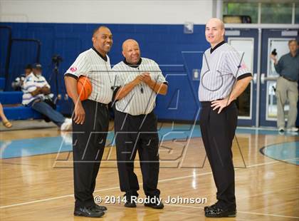 Thumbnail 1 in DeSoto vs. Richardson (McDonald's Texas Invitational) photogallery.