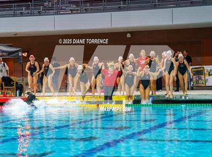 Thumbnail 3 in Flintridge Sacred Heart vs Elsinore (CIF-SS Div 3 Finals) photogallery.