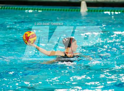 Thumbnail 2 in Flintridge Sacred Heart vs Elsinore (CIF-SS Div 3 Finals) photogallery.