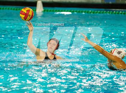 Thumbnail 3 in Flintridge Sacred Heart vs Elsinore (CIF-SS Div 3 Finals) photogallery.