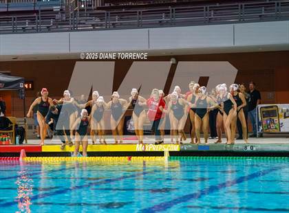 Thumbnail 2 in Flintridge Sacred Heart vs Elsinore (CIF-SS Div 3 Finals) photogallery.