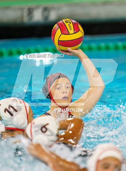 Thumbnail 2 in Flintridge Sacred Heart vs Elsinore (CIF-SS Div 3 Finals) photogallery.