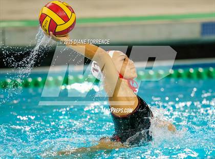 Thumbnail 3 in Flintridge Sacred Heart vs Elsinore (CIF-SS Div 3 Finals) photogallery.