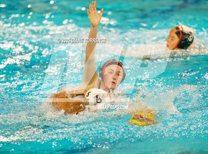 Thumbnail 1 in Flintridge Sacred Heart vs Elsinore (CIF-SS Div 3 Finals) photogallery.