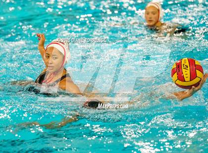 Thumbnail 1 in Flintridge Sacred Heart vs Elsinore (CIF-SS Div 3 Finals) photogallery.