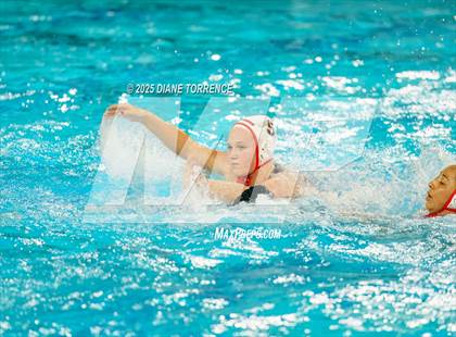 Thumbnail 2 in Flintridge Sacred Heart vs Elsinore (CIF-SS Div 3 Finals) photogallery.