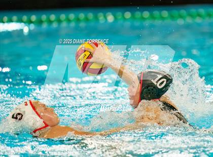 Thumbnail 1 in Flintridge Sacred Heart vs Elsinore (CIF-SS Div 3 Finals) photogallery.