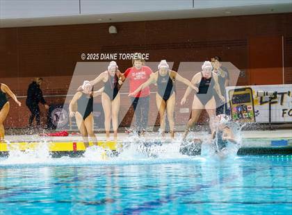 Thumbnail 2 in Flintridge Sacred Heart vs Elsinore (CIF-SS Div 3 Finals) photogallery.
