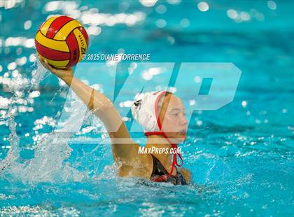 Thumbnail 1 in Flintridge Sacred Heart vs Elsinore (CIF-SS Div 3 Finals) photogallery.