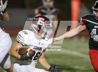 Thumbnail 1 in Edmond Memorial @ Mustang photogallery.