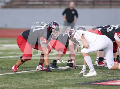 Thumbnail 3 in Edmond Memorial @ Mustang photogallery.