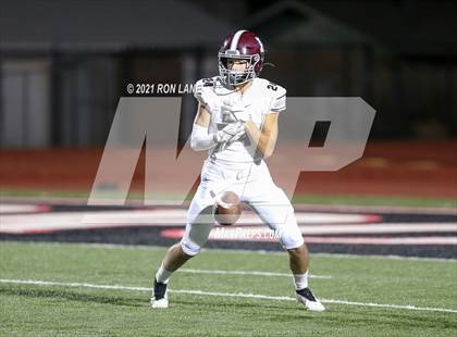 Thumbnail 2 in Edmond Memorial @ Mustang photogallery.